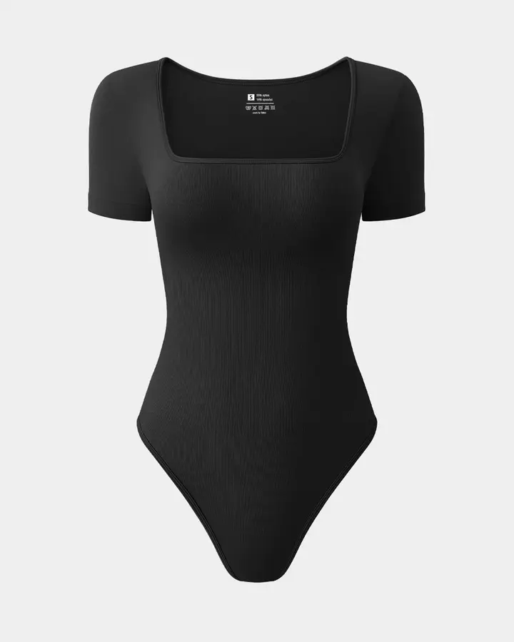 Sexy Ribbed Square Neck Short Sleeve Bodysuits de OQQ — Black, vista 1